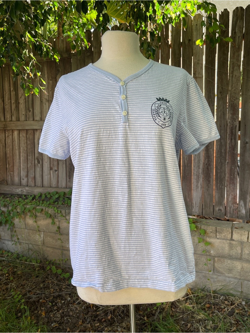 Brooks Brothers Stripped Henley Tshirt nautical coastal academia streetwear M